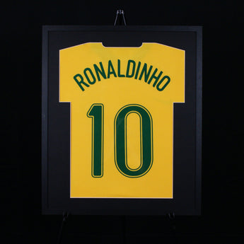 Trikotrahmen "Conference League"